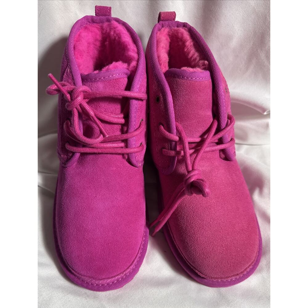 UGG Australia Big Kids Neumel II Pink Sz 4 Lace Up Style 1017320K NIB NEW *READ*